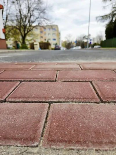 progi zwalniające na ul Sikorskiego