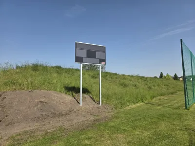 Nowa tablica wyników na Stadionie Miejskim w Ozimku 2