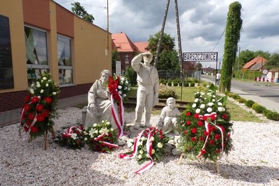 GRODZIEC - POWIATOWE SPOTKANIA KRESOWE 2017 (18)